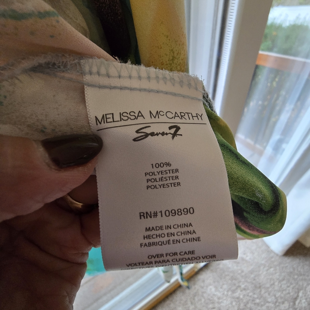 Melissa McCarthy Floral Cape with Yellow and Blue Accents 1X - Picture 3 of 3